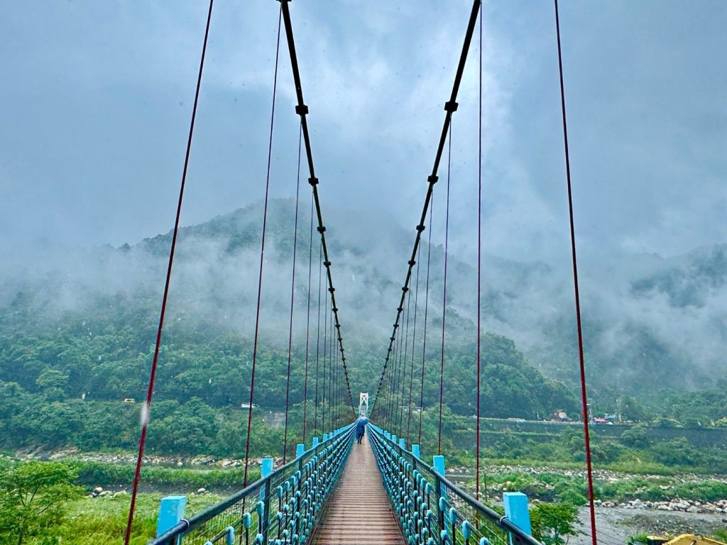 雨下的白毛山步道與白鹿吊橋_2805298
