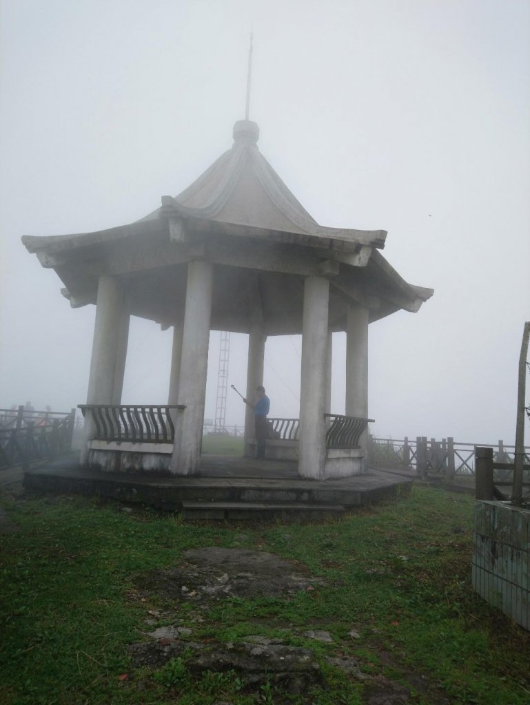 黃金一稜（基隆山小百岳，雷霆峰）封面圖