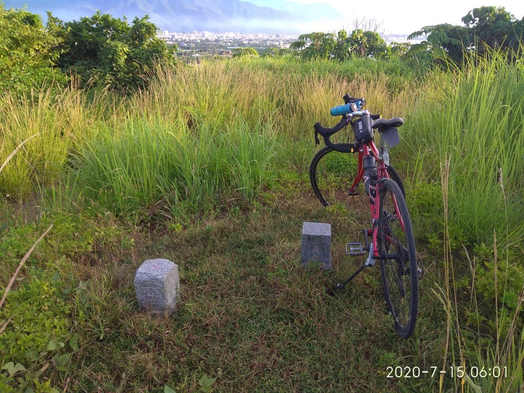 七七高地封面圖