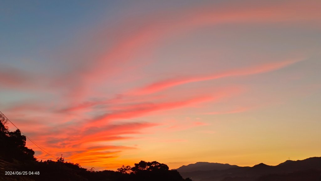 夜景 #琉璃光雲瀑 &火燒雲日出&藍天 #雲瀑  6/25_2534896