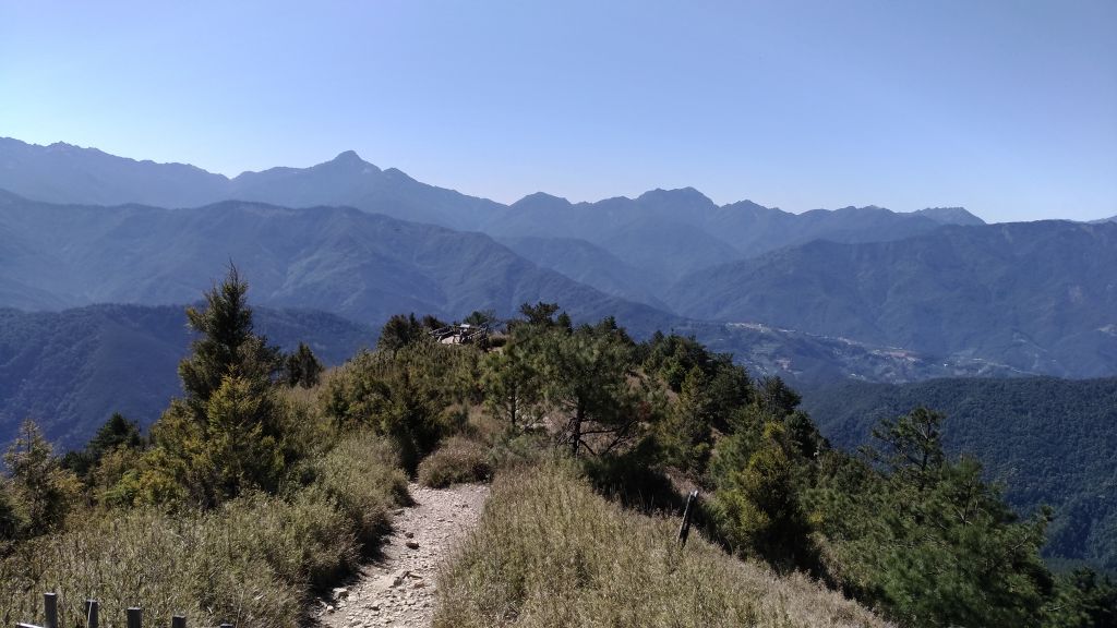 107.05.16雪山東峰一日行_333850