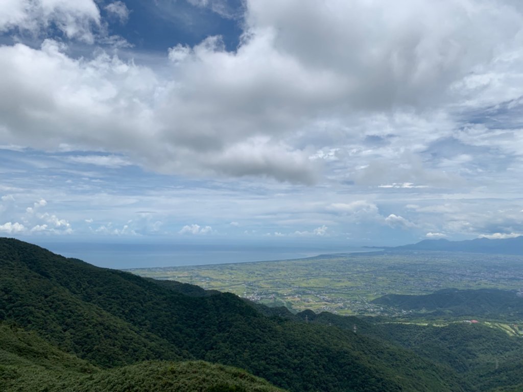 三角崙山封面圖