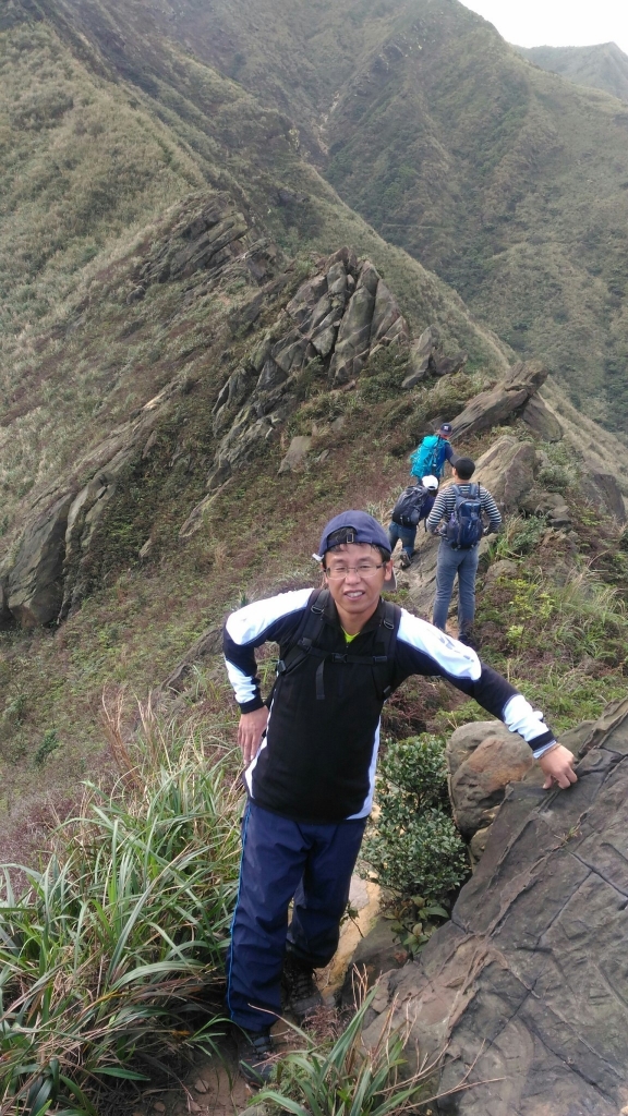 黃金五、六稜: 劍龍稜、鋸齒稜，茶壺山_94538