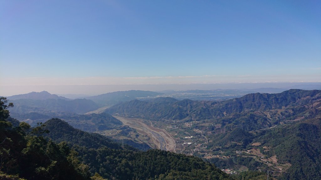 白毛山 谷關七雄封面圖