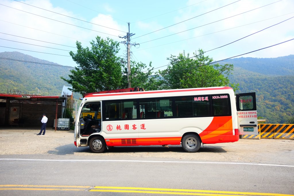 坐公車去走福巴越嶺古道_896071