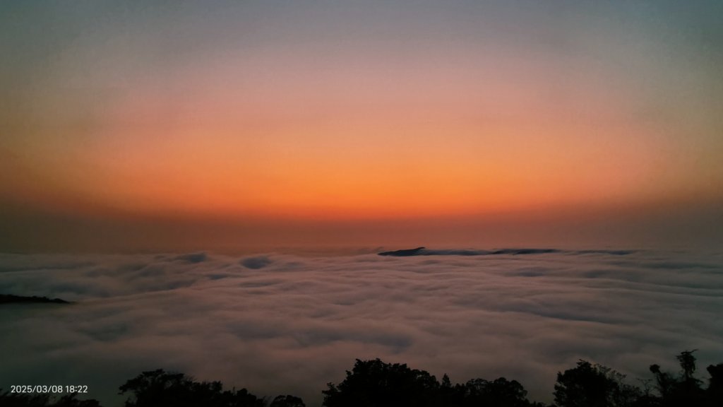 #馬那邦山 #夕陽 #雲海 #雲浪 3/8_2730413