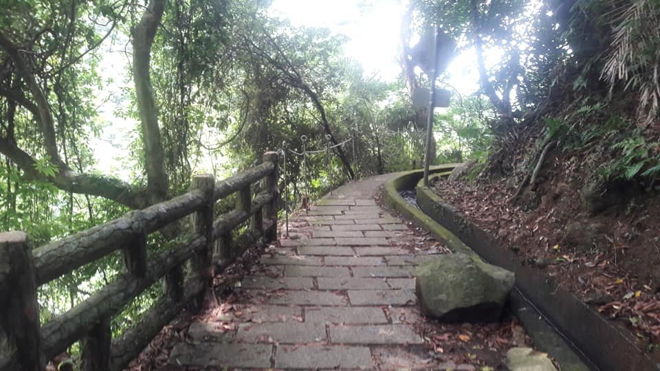 青山瀑布步道_818976