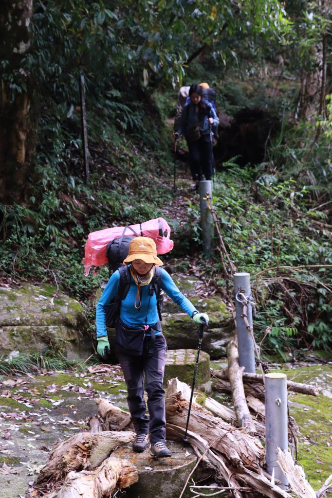 豐山眠月：石夢谷連走水漾千人洞_2757696