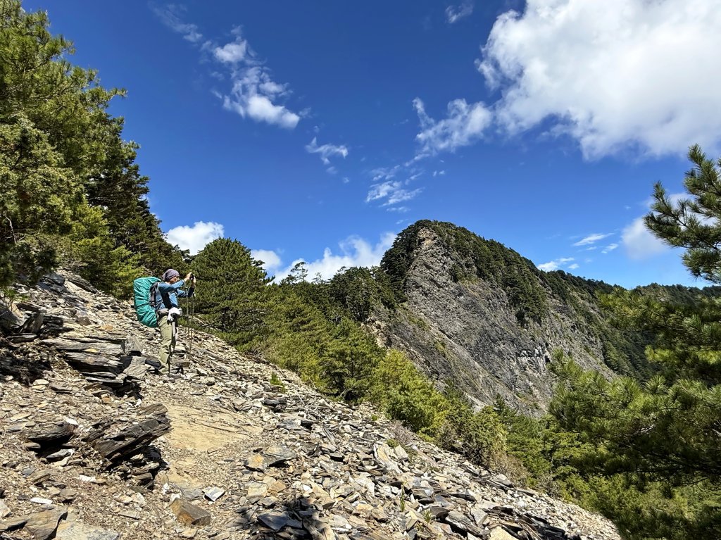 觀雲山莊經小完美谷上畢祿山O繞_2917261