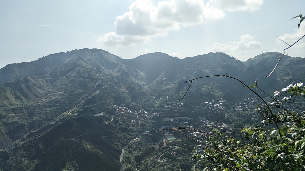 2018 11 30 雷霆峰步道(基隆山東峰、黃金一稜)&基隆山步道_468955