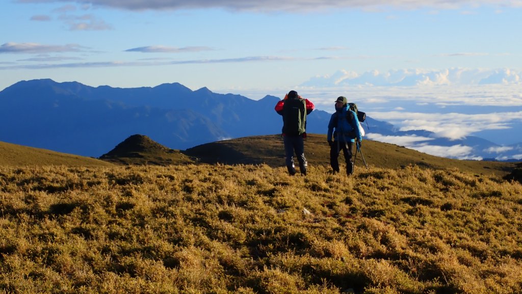 深秋綺麗山景和雲海的饗宴戒茂斯上嘉明湖山遊記_2947372