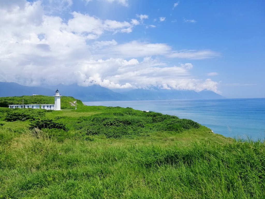 盡收月牙灣海景~ 四八高地x奇萊鼻燈塔_733620