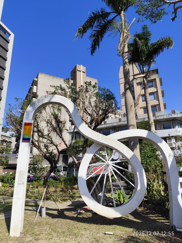 【臺北大縱走 5】碧山巖→忠勇山越嶺步道→金龍產業道路→圓明寺步道→鄭成功廟→潛園→格物台→劍潭古寺_2958961