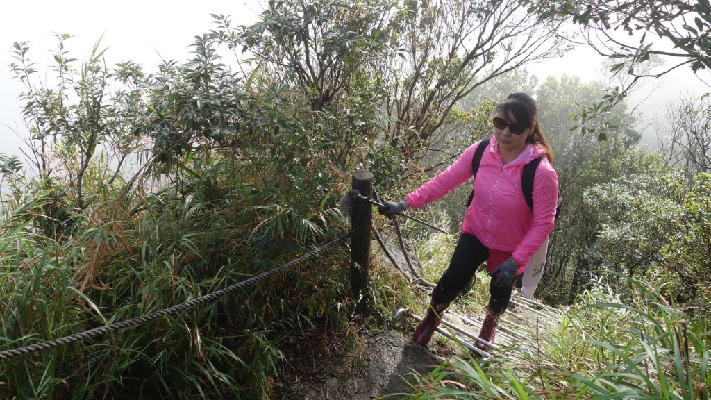 北台灣三大岩場之石碇皇帝殿東西峰_79000