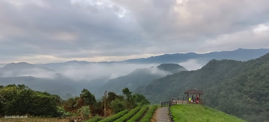 坪林趴趴走追雲趣 - 日出火燒雲雲海&觀音圈6/26 & 30_2538304