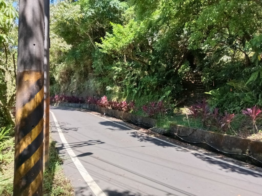 平溪區灰窯山驚險岩稜+司公碗帽山O型_2897919