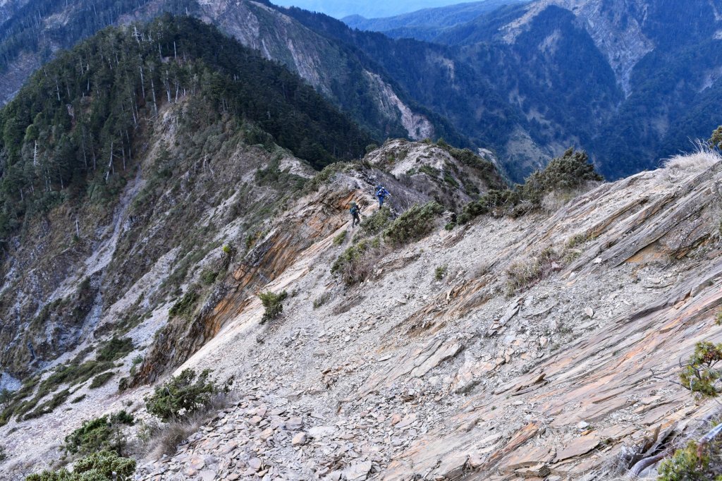 干卓萬群峰下武界_957677