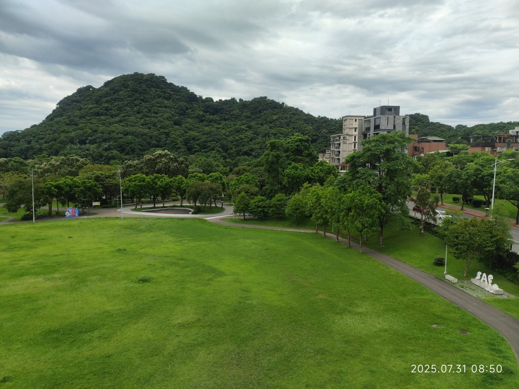 大湖公園→大溝溪生態治水園區→圓覺寺步道→圓覺瀑布→圓覺寺→鯉魚山步道【臺北大縱走 4、臺北健走趣】_2849072