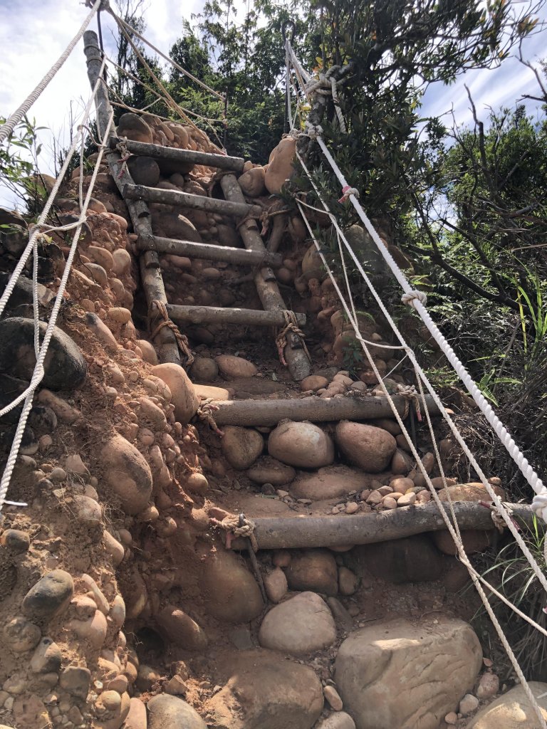 【苗栗三義】火炎山~輕鬆漂亮的小百岳_630389