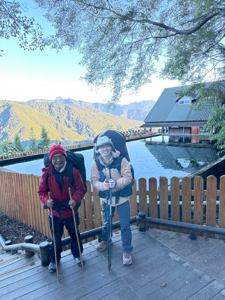 帶著77歲爸爸爬百岳~雪山西稜_12/07~12/12，2025唯一一爬。_2961073