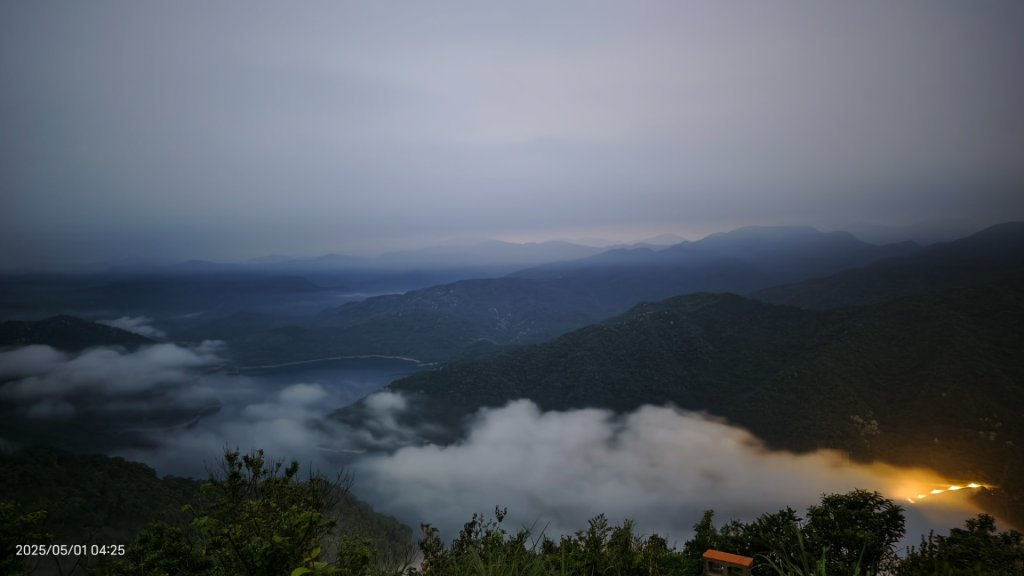 翡翠水庫壩頂 #火燒雲雲海 #日出雲海 #鱷魚島 #藍腹鷴 4/29_2773768