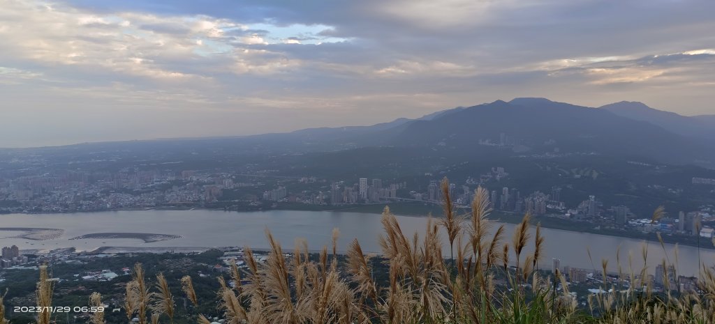 觀音山夜景/曙光/日出/斜射光_2363268