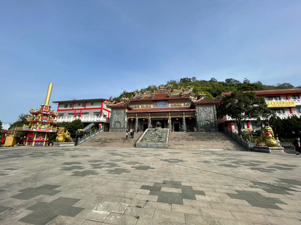 230416-小百岳#057 梨子腳山。18禁-竟能在茶樹上偶遇黑線黃尺蛾。美美兔O繞走成8字。_2117323