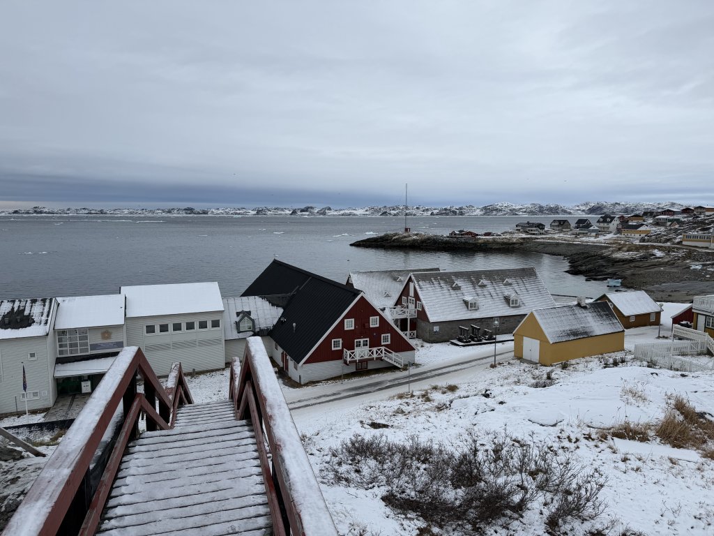 [紐約馬之行-26] 2025_1105 努克濱海木棧道(Nuuk Boardwalk)-上_2947562
