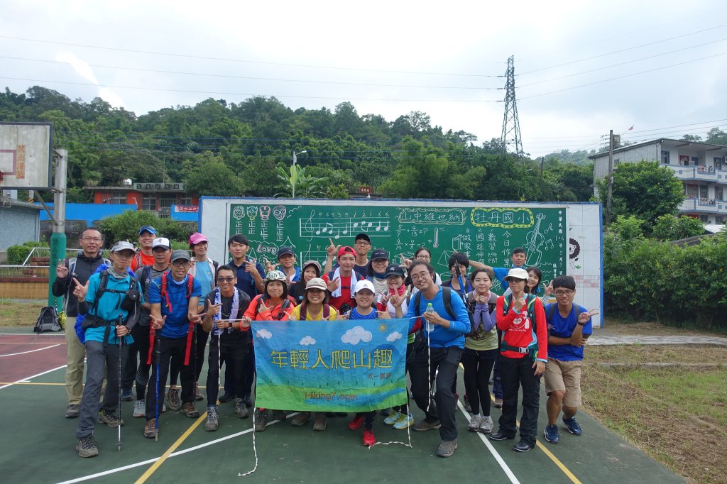 燦光寮山-年輕人爬山趣_2763798