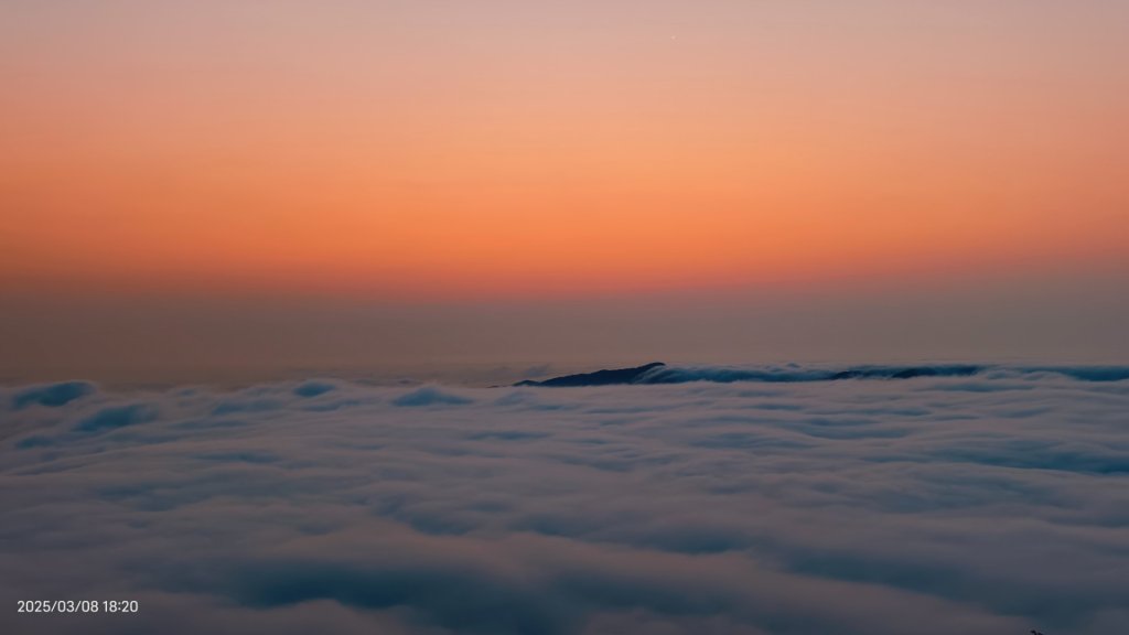 #馬那邦山 #夕陽 #雲海 #雲浪 3/8_2730400