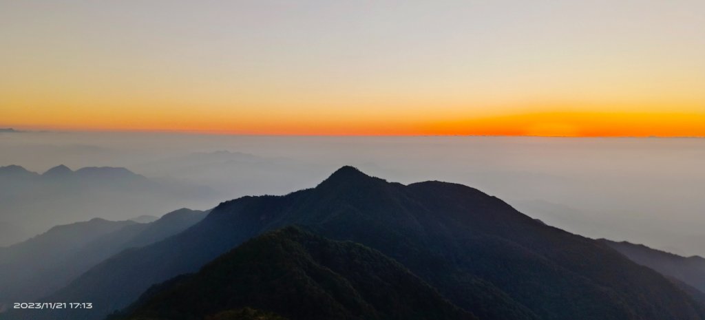 首登鳶嘴山-雲霧瀰漫/夕陽晚霞/星空夜景/琉璃光？11/21_2357106