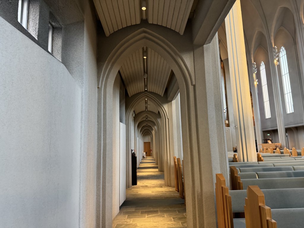 [紐約馬之行-18] 2025_1104 哈爾格林姆教堂(Hallgrimskirkja)_2946164