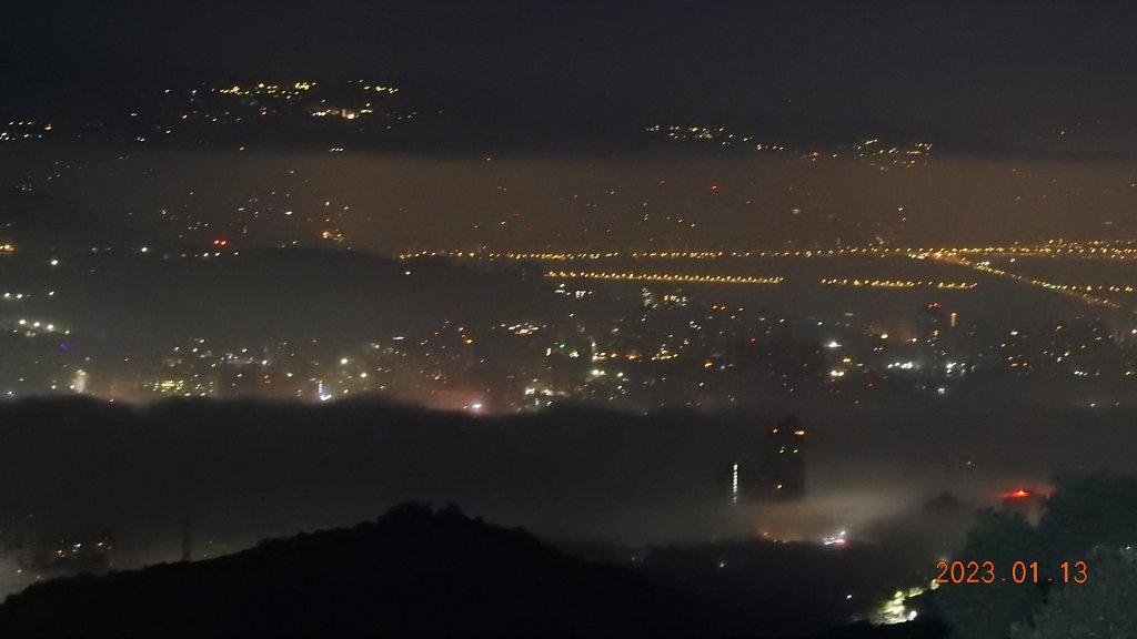 再衝觀音山夜景/晨曦/日出&差強人意琉璃光/雲海/火燒雲 1/13_1992082