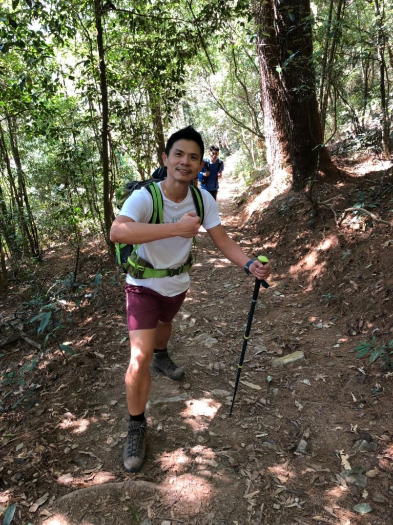 抗拒捷徑の誘惑之東卯山登頂賞大景遊記_451353