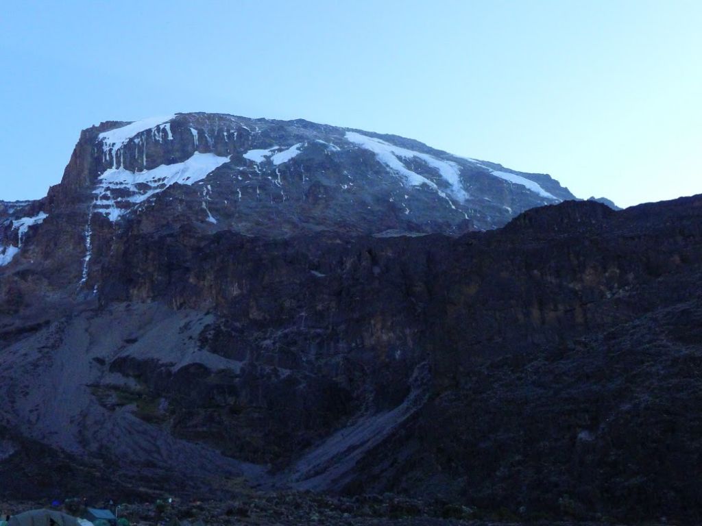 非洲最高峰吉力馬札羅山攻頂紀實_235752