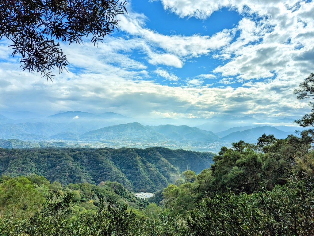 【百大必訪步道】飛鳳山、觀日坪古道封面圖