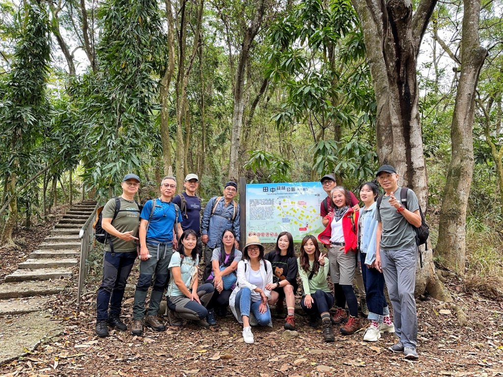 田中 森林公園 蜀葵花田 九重葛_2107124