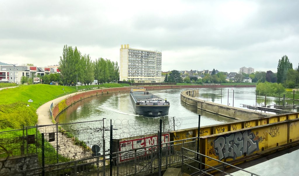 2025_0423 倫敦馬拉松順遊西歐 D5a(盧森堡往法國巴黎)封面圖