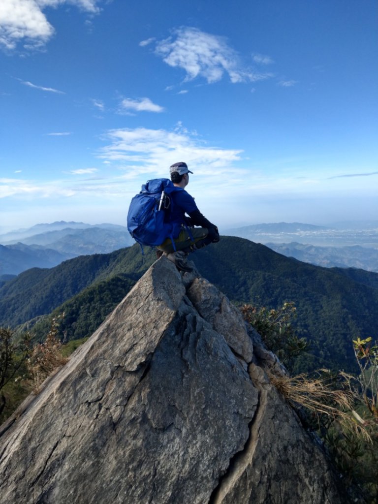 鳶嘴捎來之峰_791671