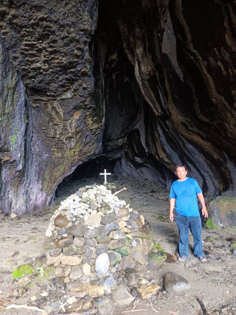 蘭嶼五孔洞封面圖