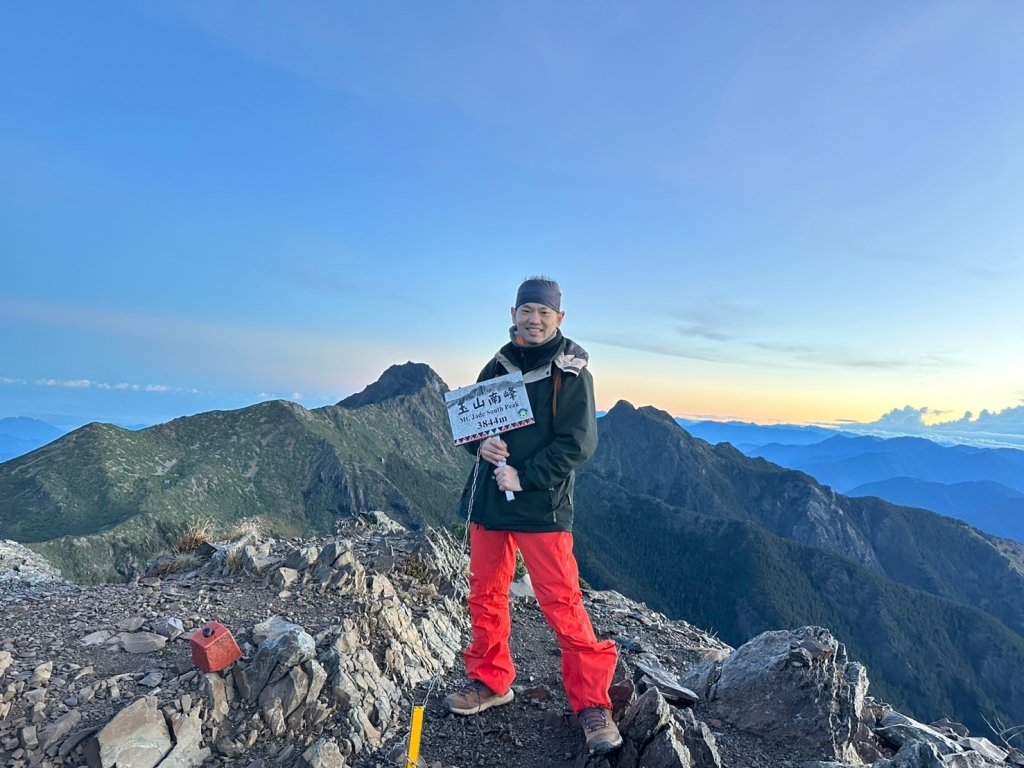 2024/09/27-0930帶2位神隊友76歲老爸、老朋友呂哥，玉山後四峰一遊但未竟。。。被山陀兒_2607134