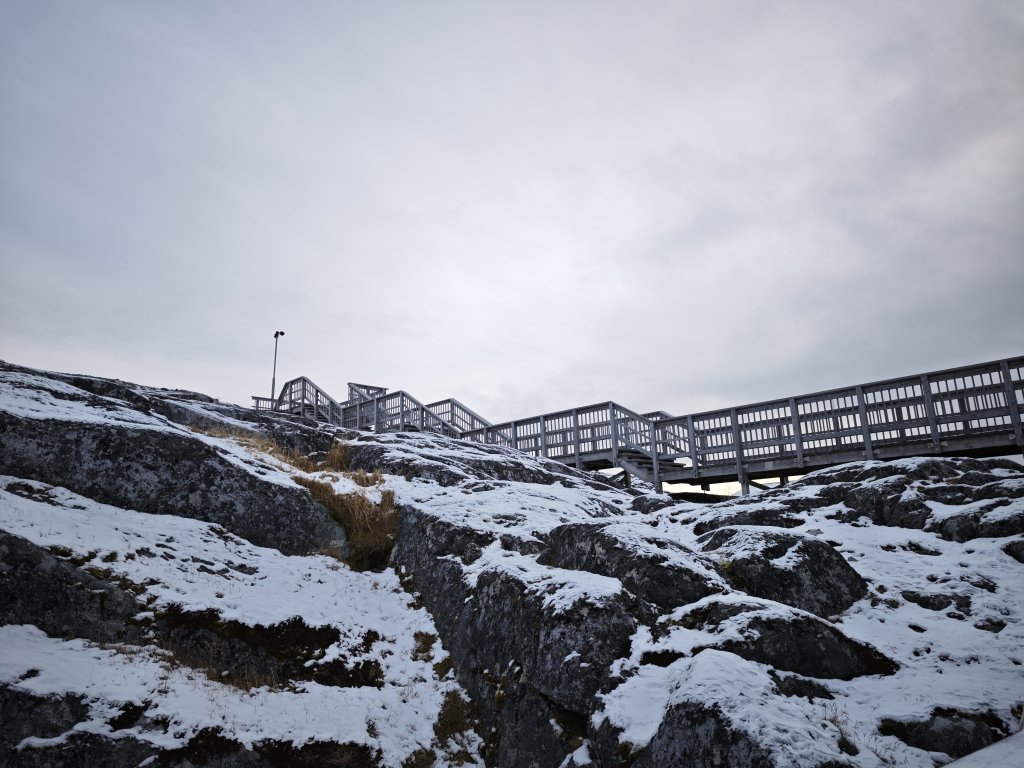 [紐約馬之行-27] 2025_1105 努克濱海木棧道(Nuuk Boardwalk)-下_2947671