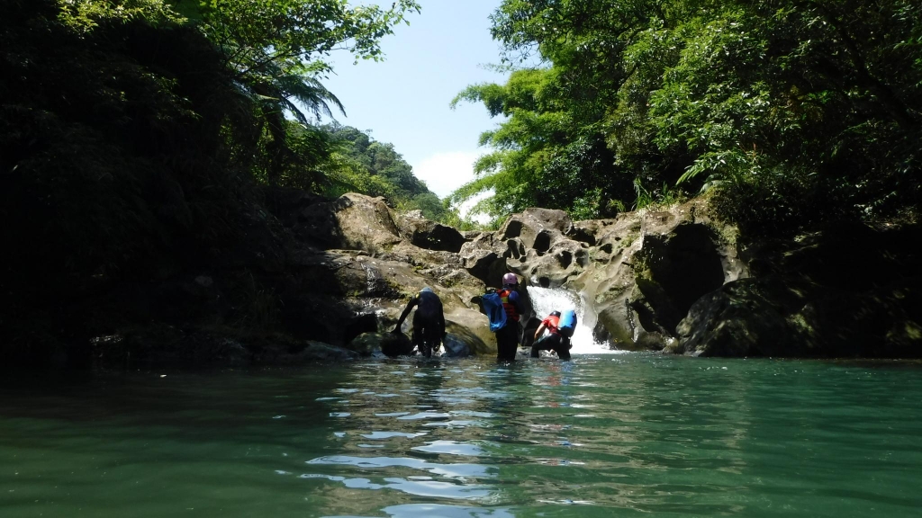 平溪線旁的山水秘境-灰窯溪溯溪_53427