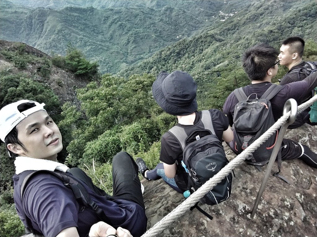 懼高症也能戰勝！/五寮尖/_654922