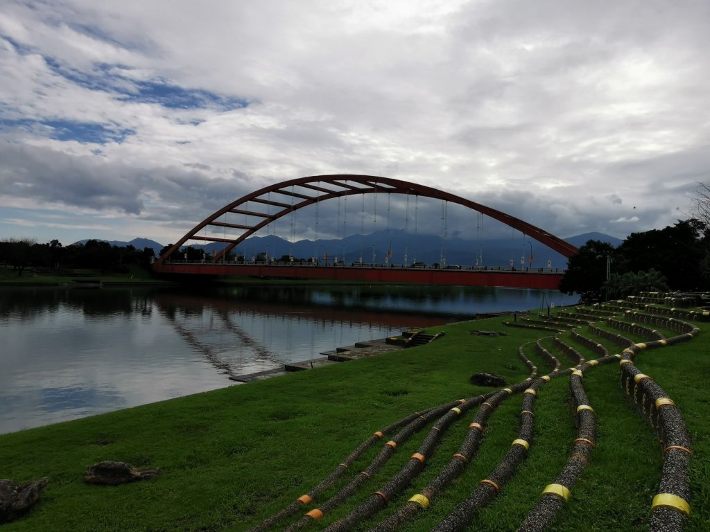 家鄉的必訪步道：冬山河親水公園、梅花湖、宜蘭中央公園 - 2022/2/1封面圖