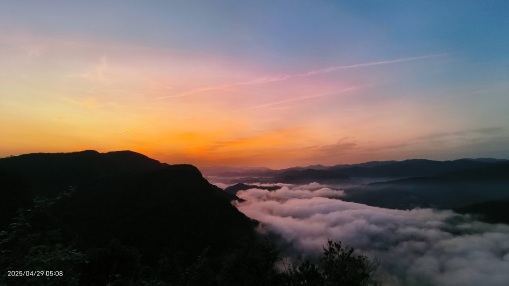 翡翠水庫壩頂 #火燒雲雲海 #日出雲海 #鱷魚島 #藍腹鷴 4/29_2772671