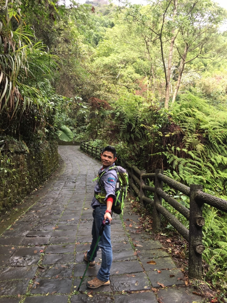 離開舒適圈 雨中賞花 霧中看山之草坪頭.東埔彩虹瀑布遊記_265933