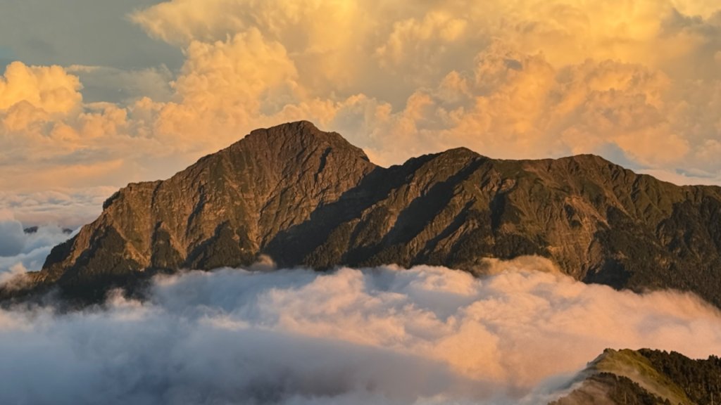 合歡東峰封面圖