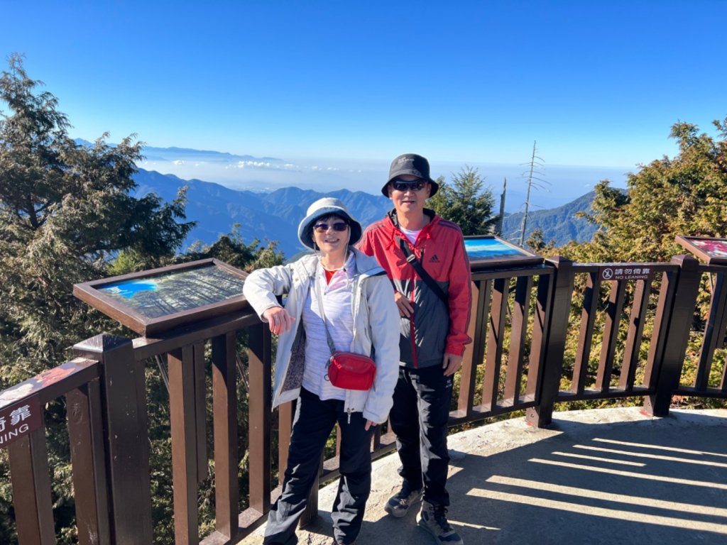 大雪山林道-小神木-啞口觀景台-天池-稍來山-稍來南峰_1558267