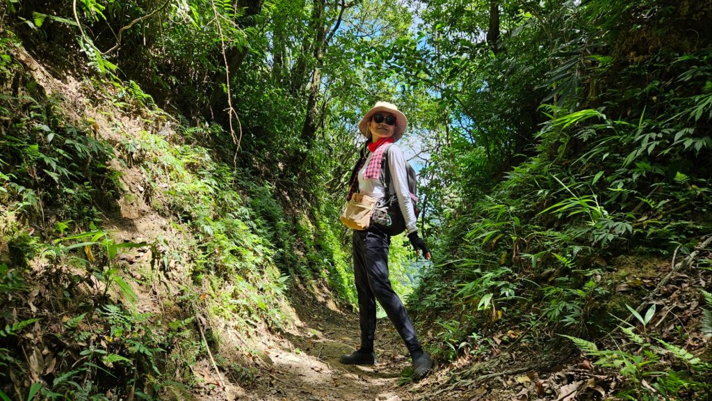 崩山坑古道+三貂嶺隧道騎單車封面圖